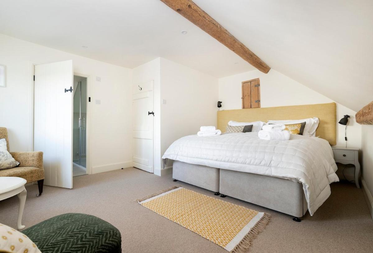 Beautiful Cotswold Farmhouse With Hot Tub 曼彻斯特 外观 照片